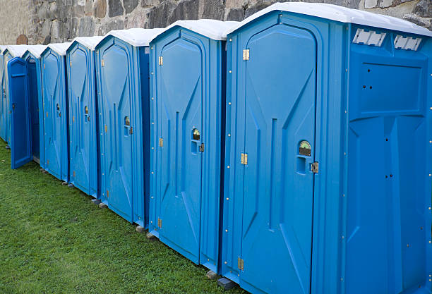 Portable Toilets for Disaster Relief Sites in Garfield, TX